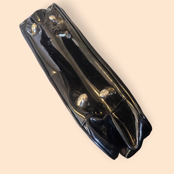 Lux De Ville Velvet Handbag - Picture 2 of 5